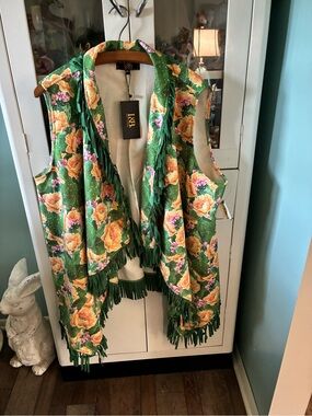 L&B sz 3X Floral Fringe Vest in Green and Yellow nwt